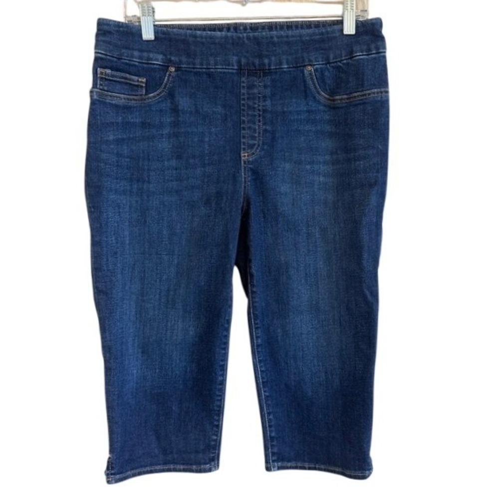 Chico's Pull On Capri Dark Wash Denim Blue Jeans Stretch Crop 8 / 1‎